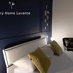 Проживание в семье Luxury Levante