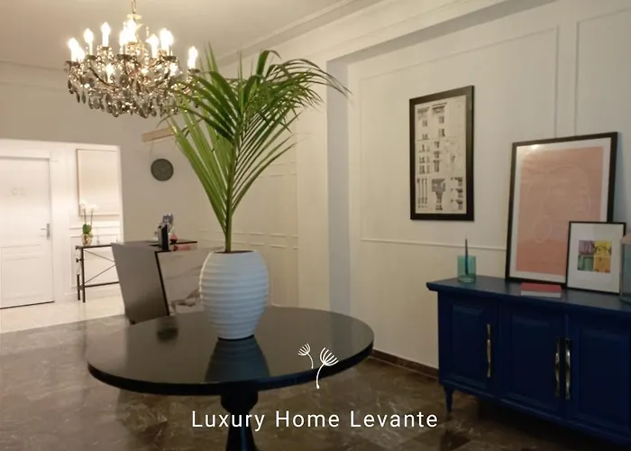 בית אירוח Luxury Levante רוסאנו