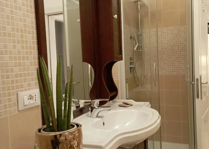 בית אירוח Luxury Levante *